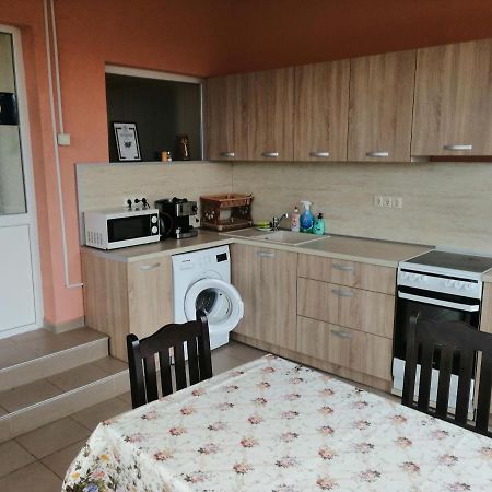 Nadya Holiday Home Krapets  Ngoại thất bức ảnh
