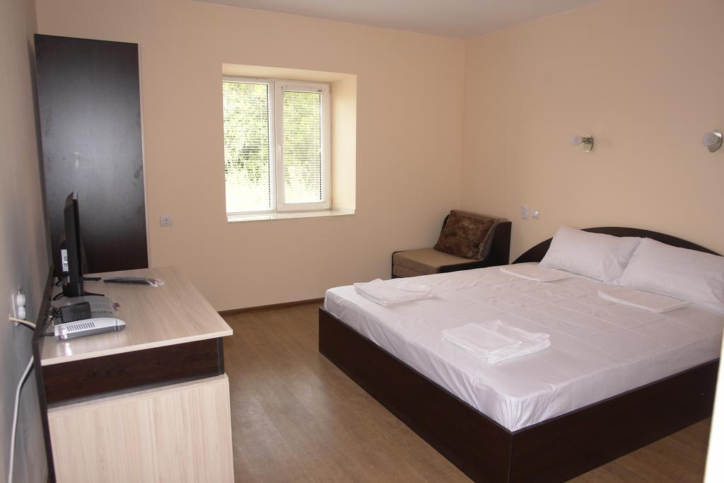 Nadya Holiday Home Krapets  Ngoại thất bức ảnh